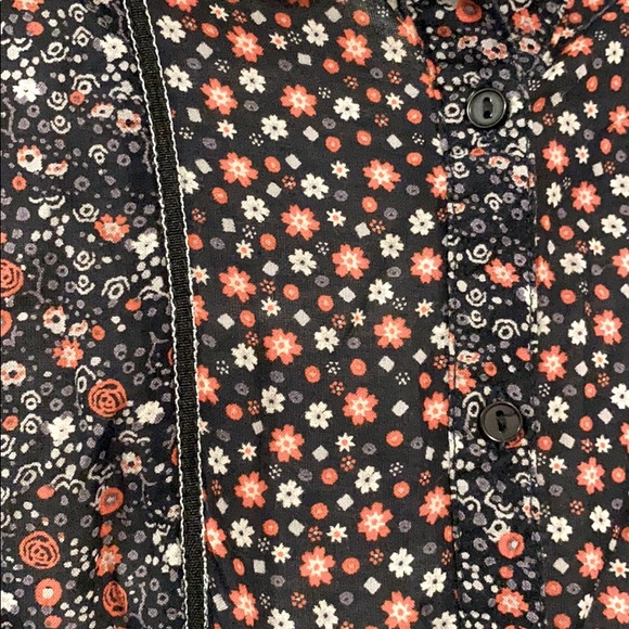 Quiz Bazaar Women’s S Floral Black Red Blouse Top - Picture 2 of 4